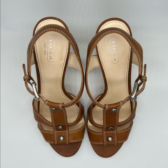 Coach! Genuine leather! Like new! - Picture 3 of 9